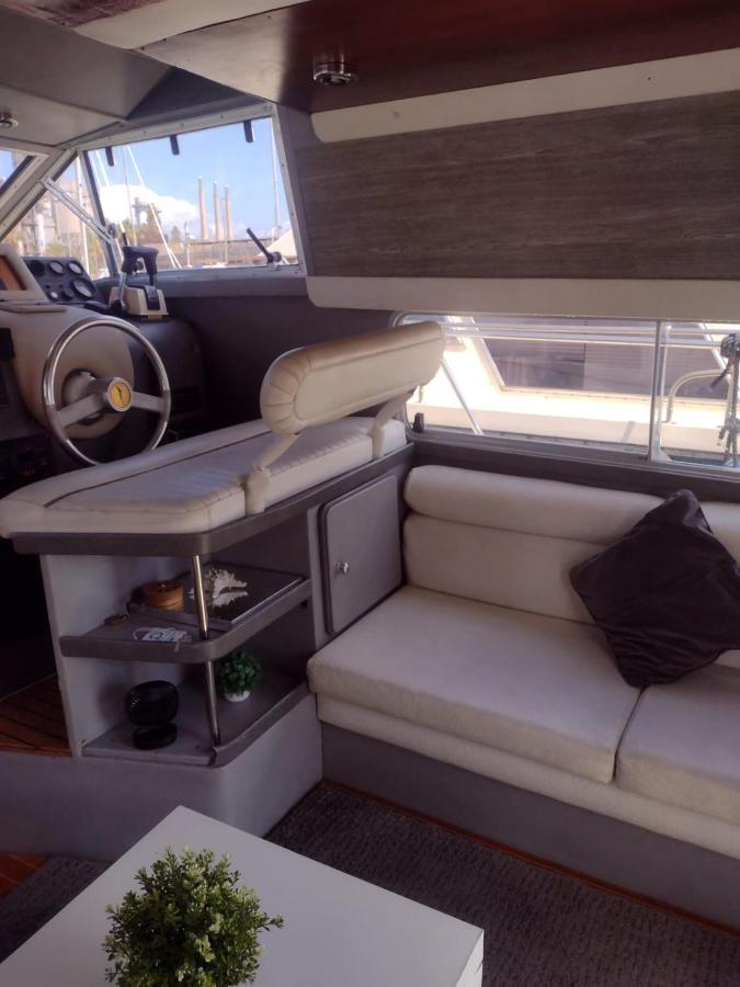 Yach Boat Ξενοδοχείο Βαρκελώνη Εξωτερικό φωτογραφία