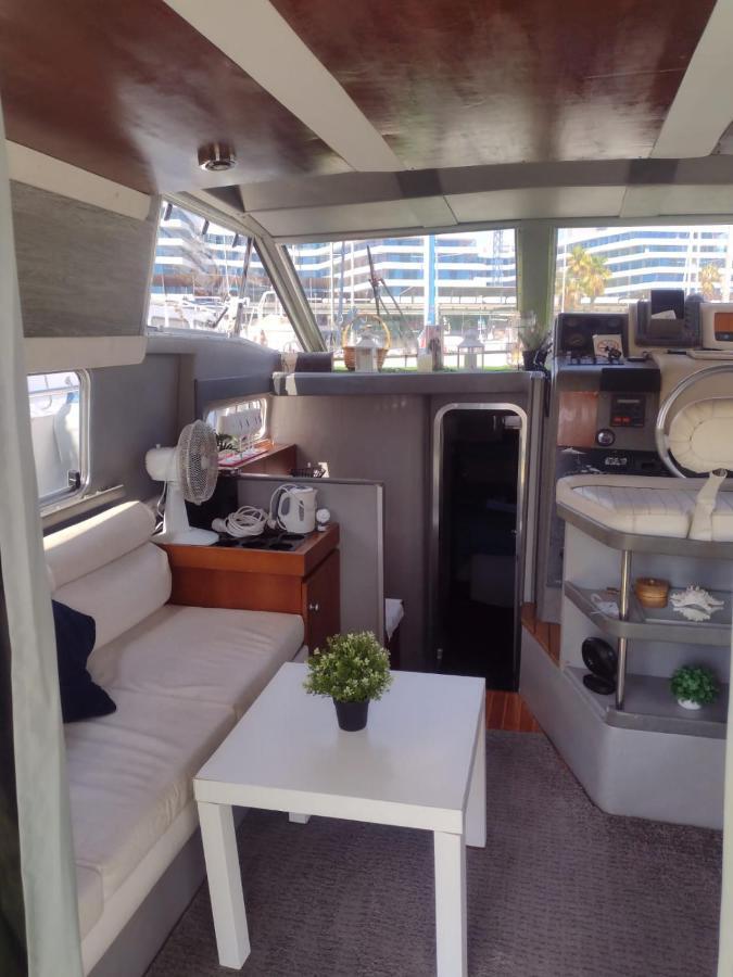 Yach Boat Ξενοδοχείο Βαρκελώνη Εξωτερικό φωτογραφία